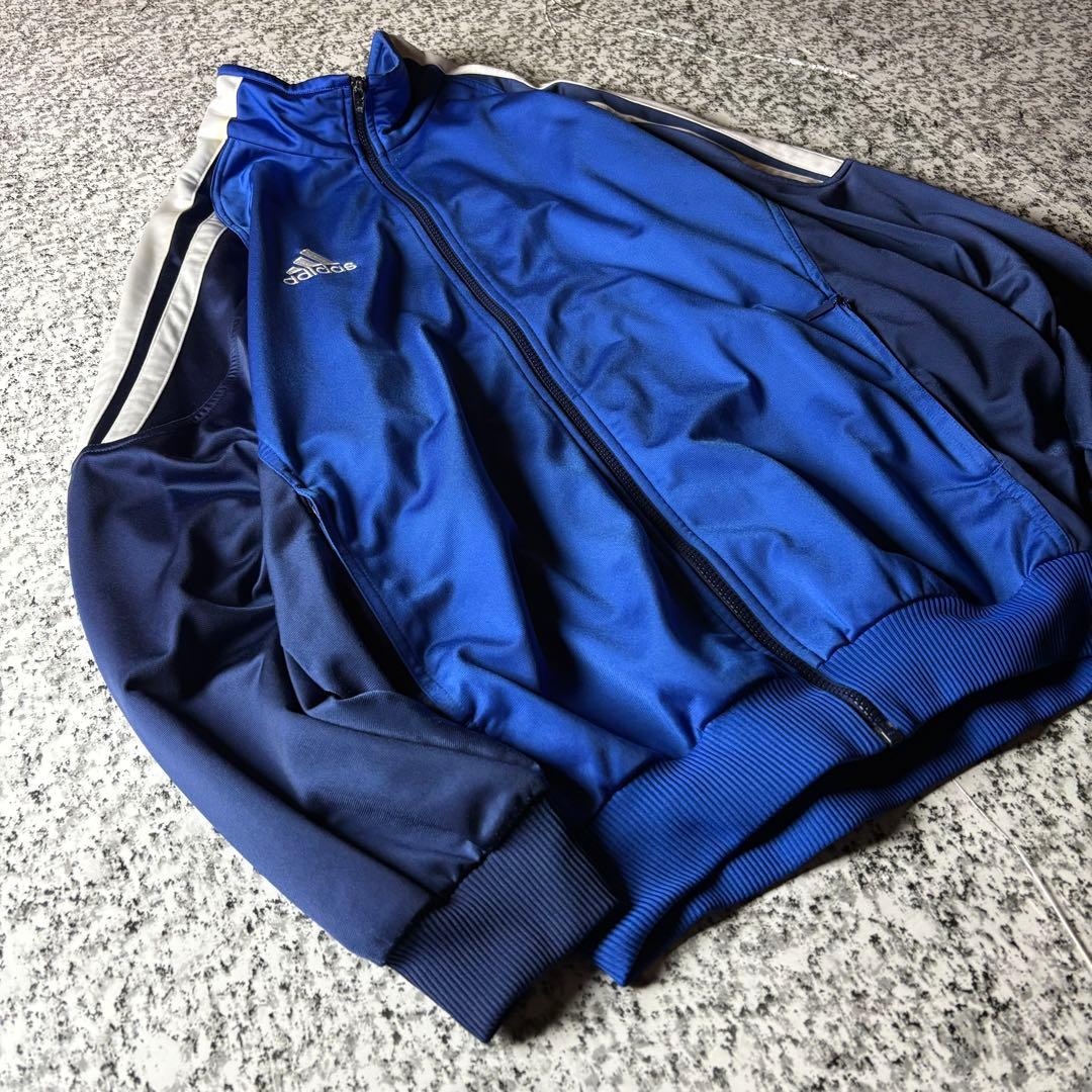 90sオールド アディダス　ビッグシルエット　トラックジャケット　ジャージ