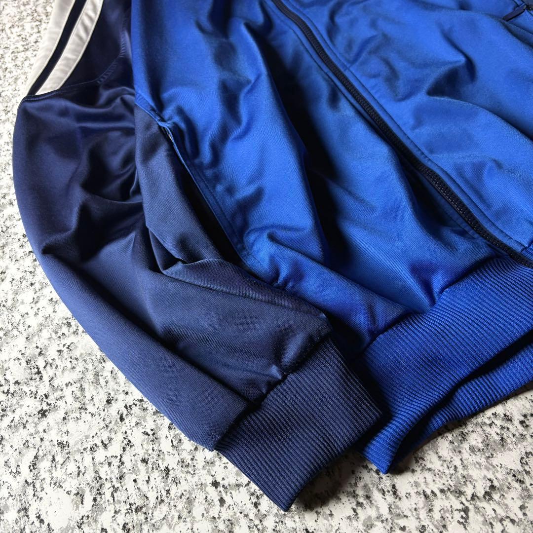 90sオールド アディダス　ビッグシルエット　トラックジャケット　ジャージ