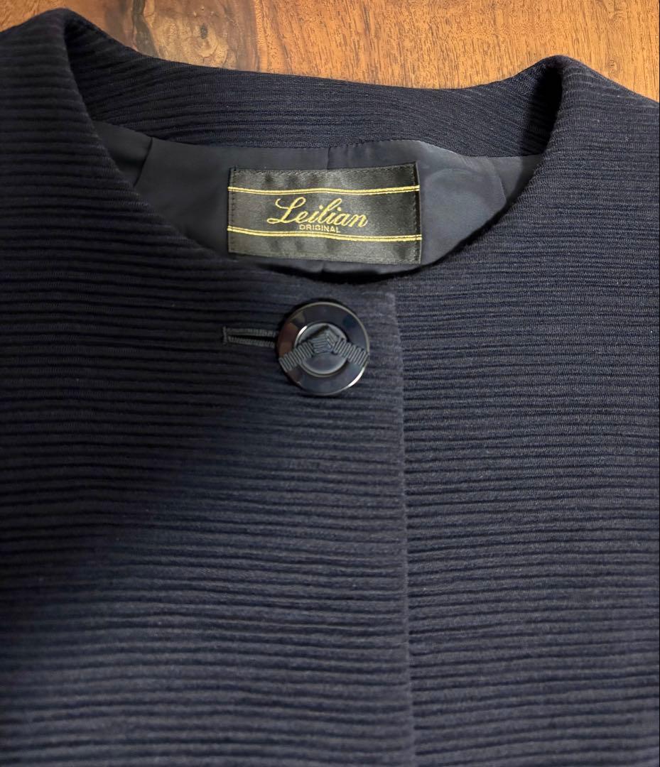 超美品☆大特価☆1点限定【Leilian】濃紺の大きなボタンが素敵なコート 9号