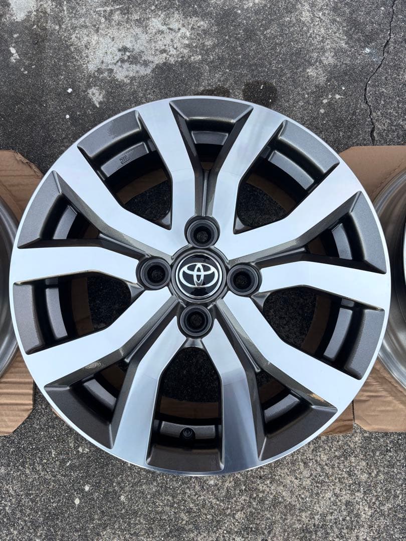 タンク　ルーミー純正アルミホイール4本セット