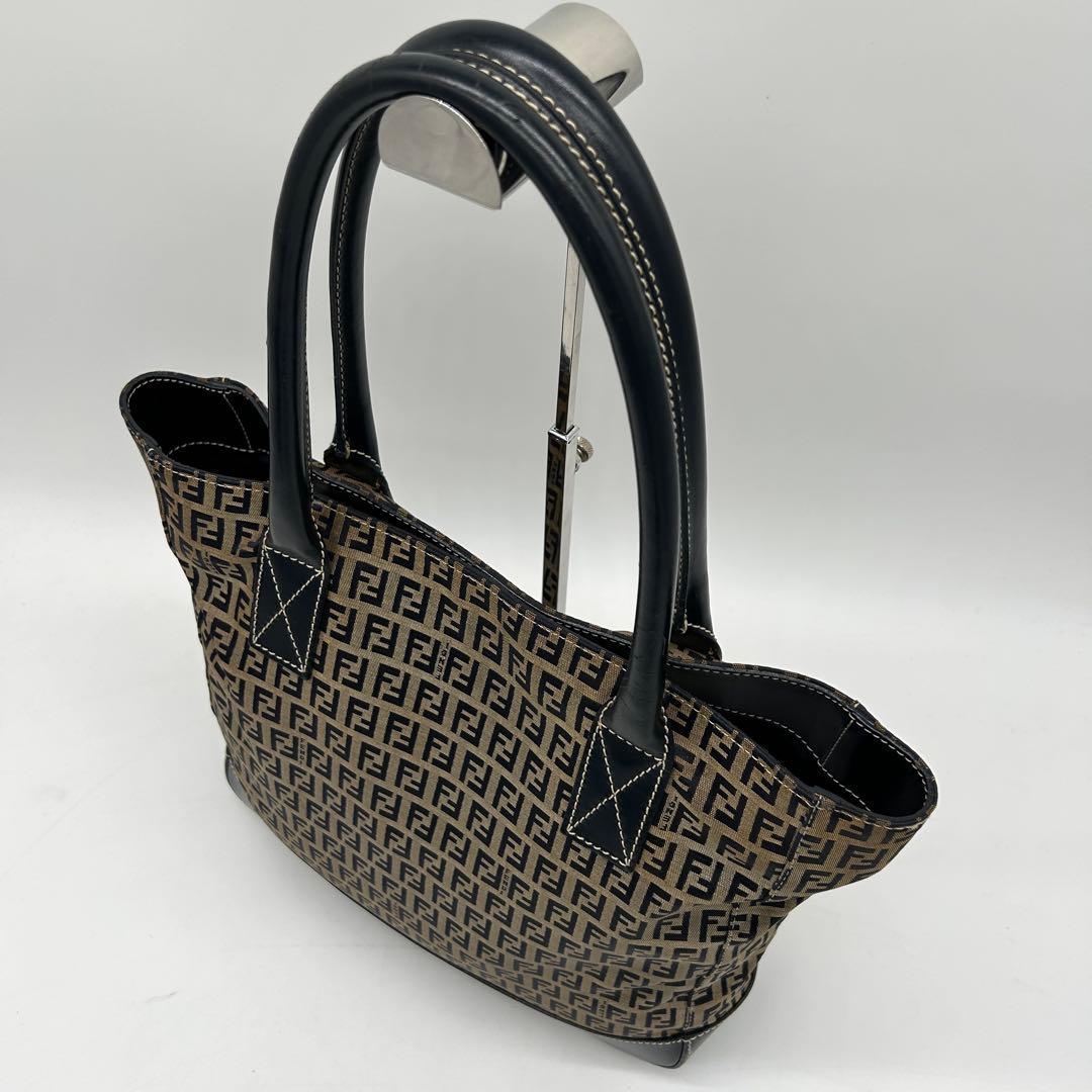 【美品】フェンディ トートバッグ ズッキーノ レザー キャンバス ネイビー