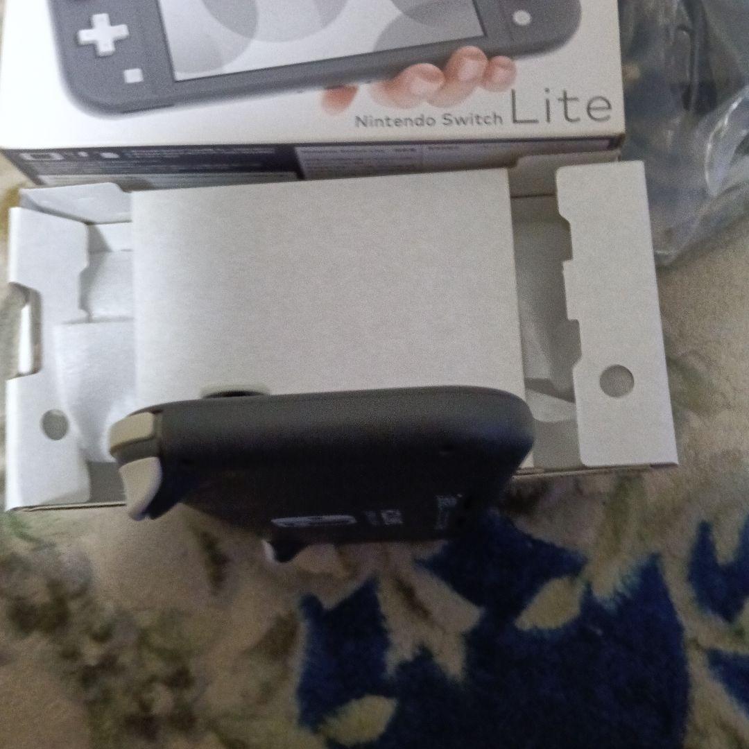 Nintendo Switch Lite グレー、美品