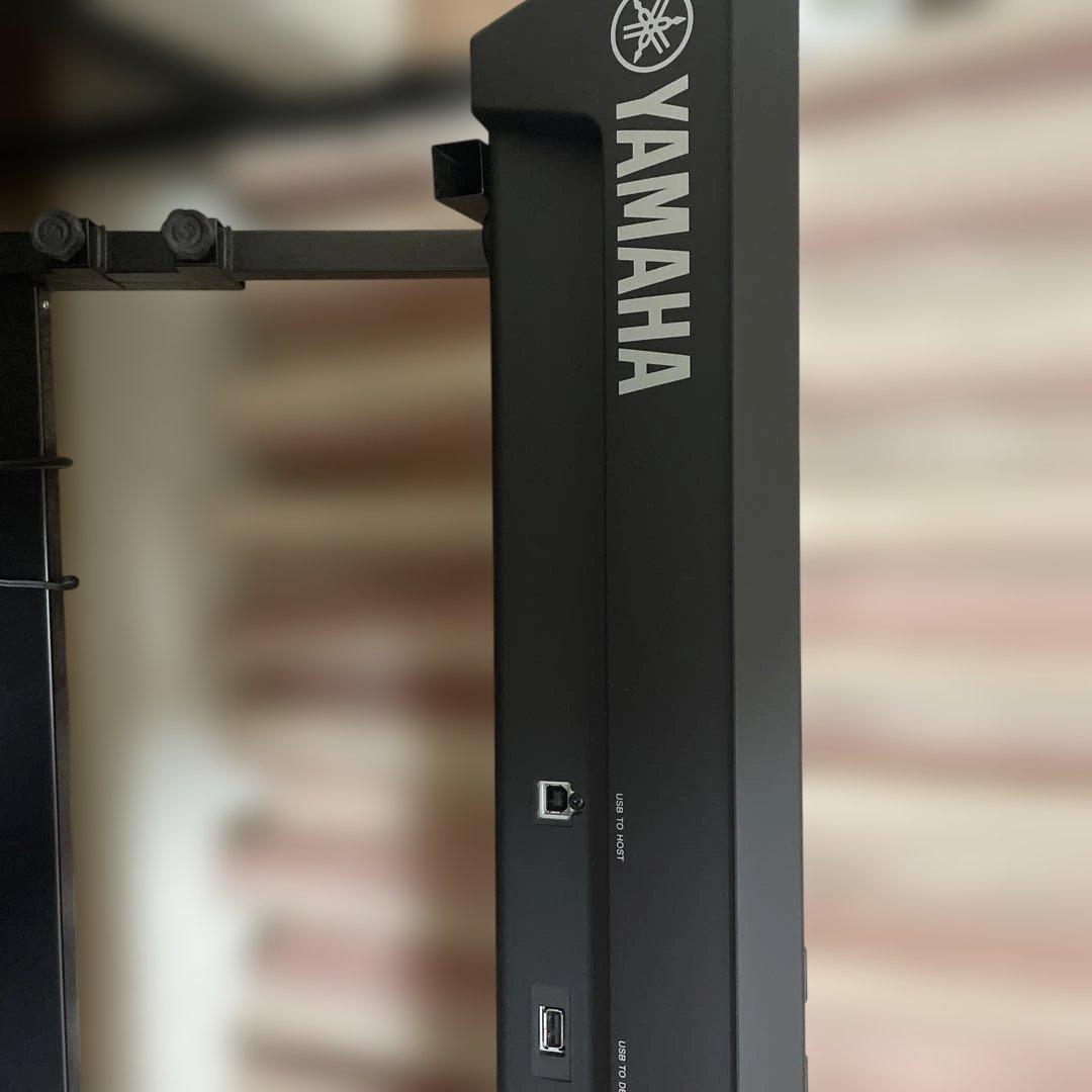 Yamaha MODX7 76鍵　ソフトケース付き