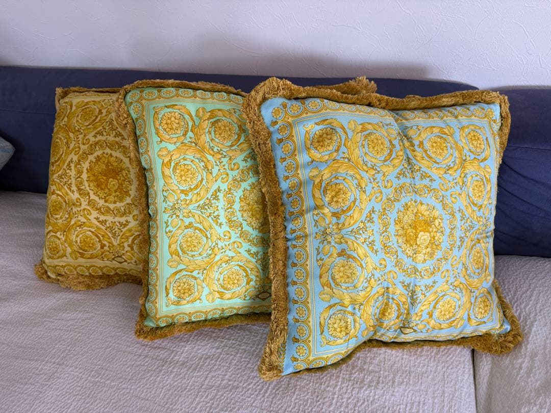 VERSACE ヴェルサーチ  クッション 3点セット ネオバロック