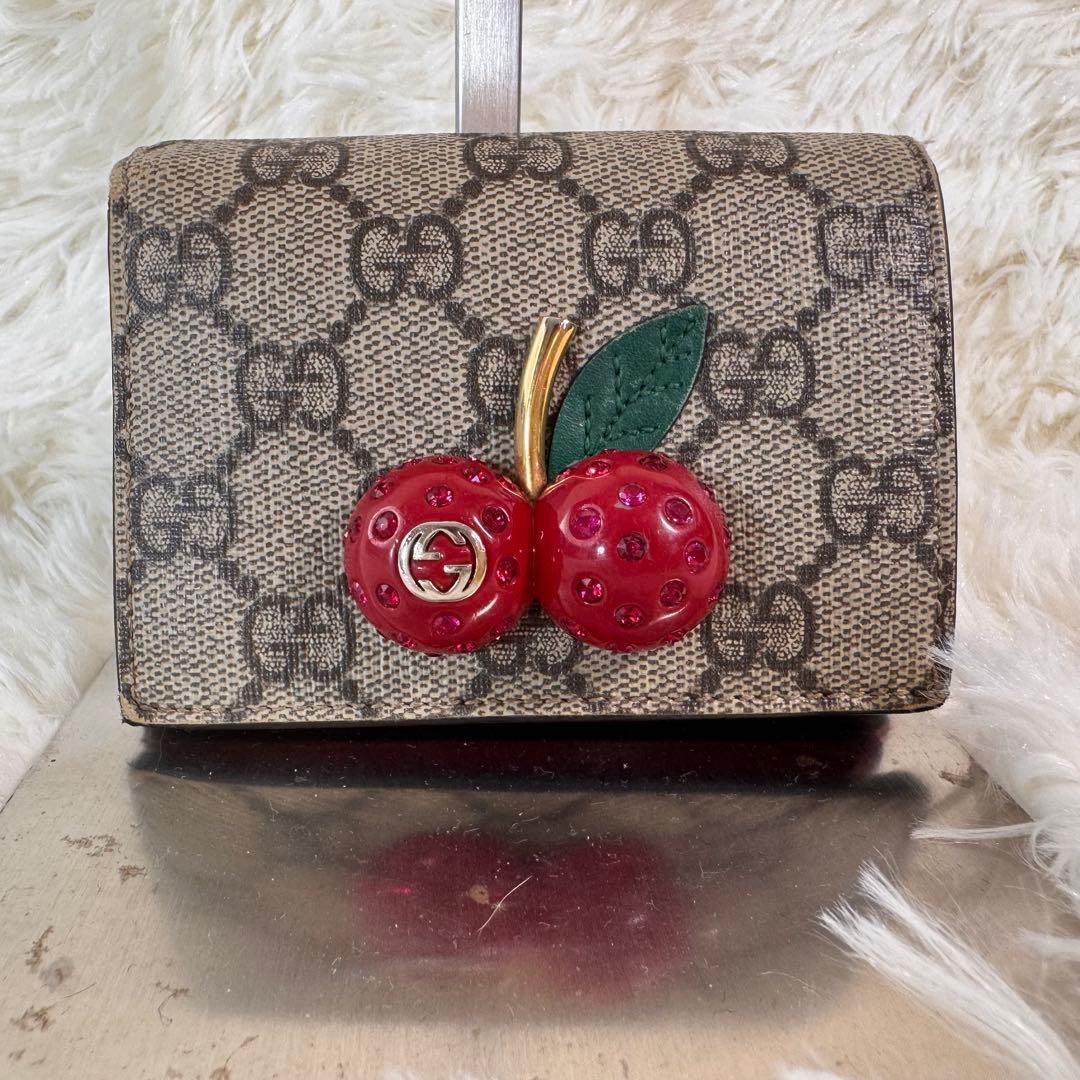 GUCCI グッチ 折財布 PVC レザー GGスプリーム チェリー 赤 箱付き