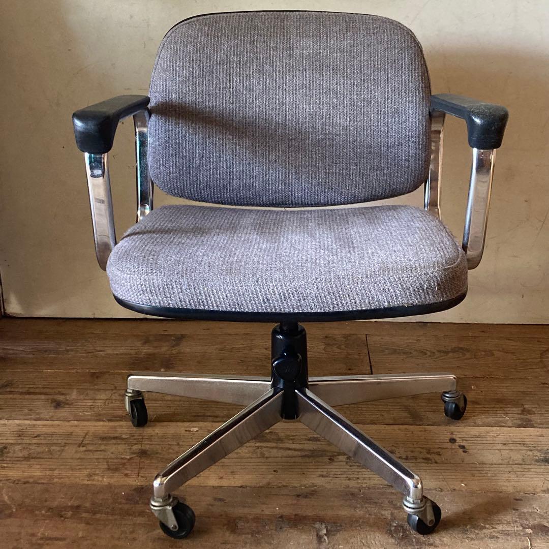 コクヨ ヴィンテージ デスク アームチェア キャスター 2