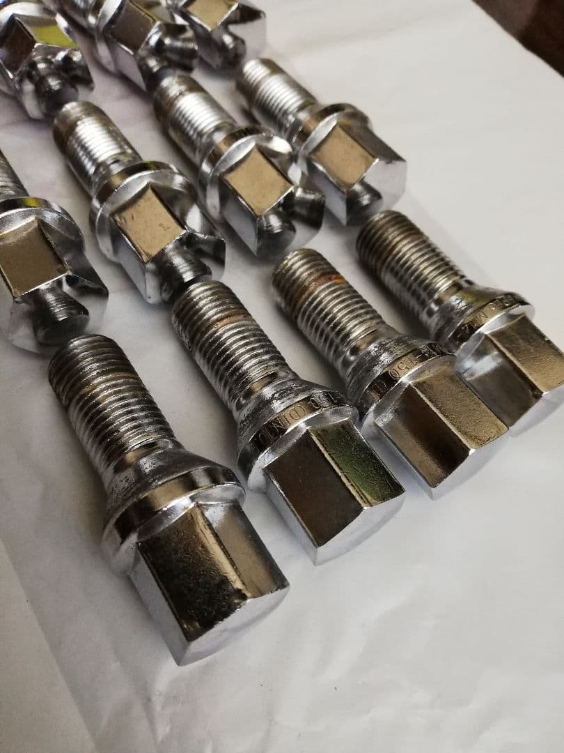 値下げ McGard 37181/M14 x 1.5シュラウベボルト16本セット