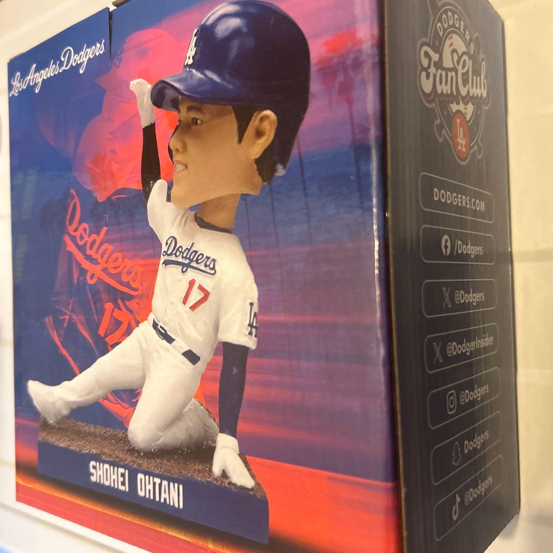 ドジャースファンクラブ入会グッズ《大谷翔平ボブルヘッド付き》