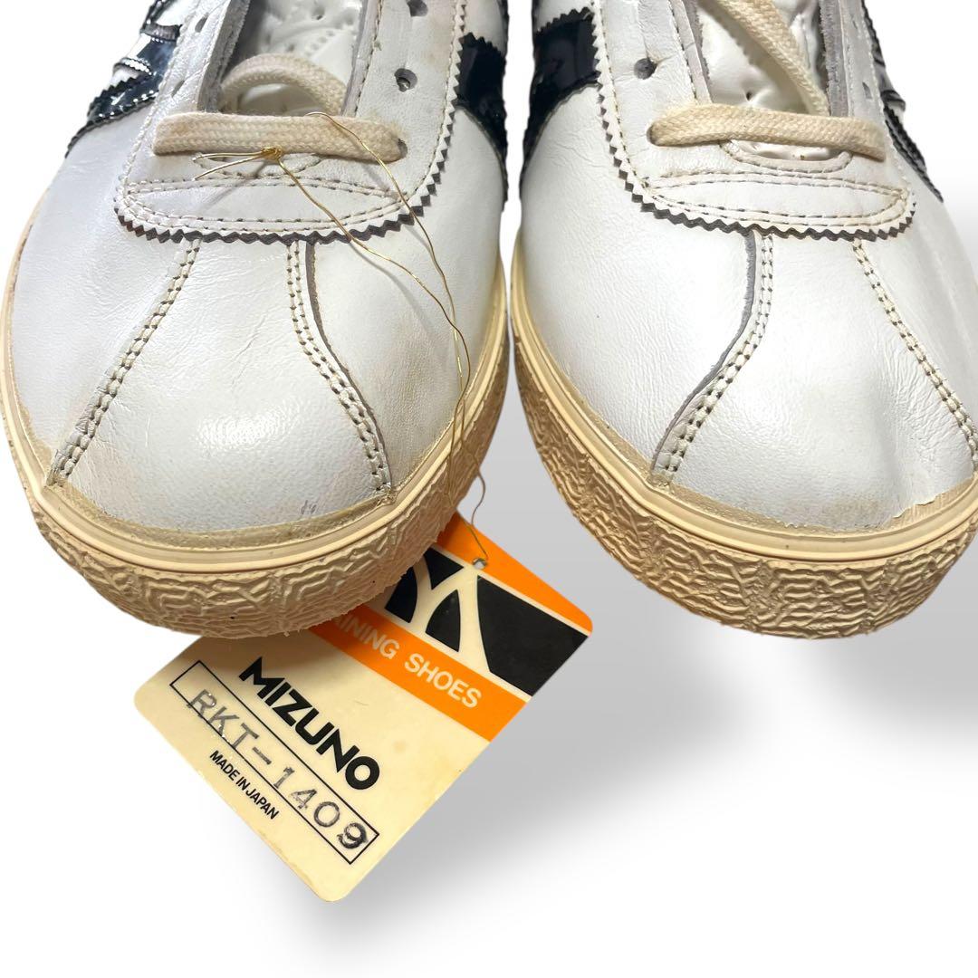 未使用品 ミズノ M-LINE トレーニングシューズ 26 昭和 レトロ エモい