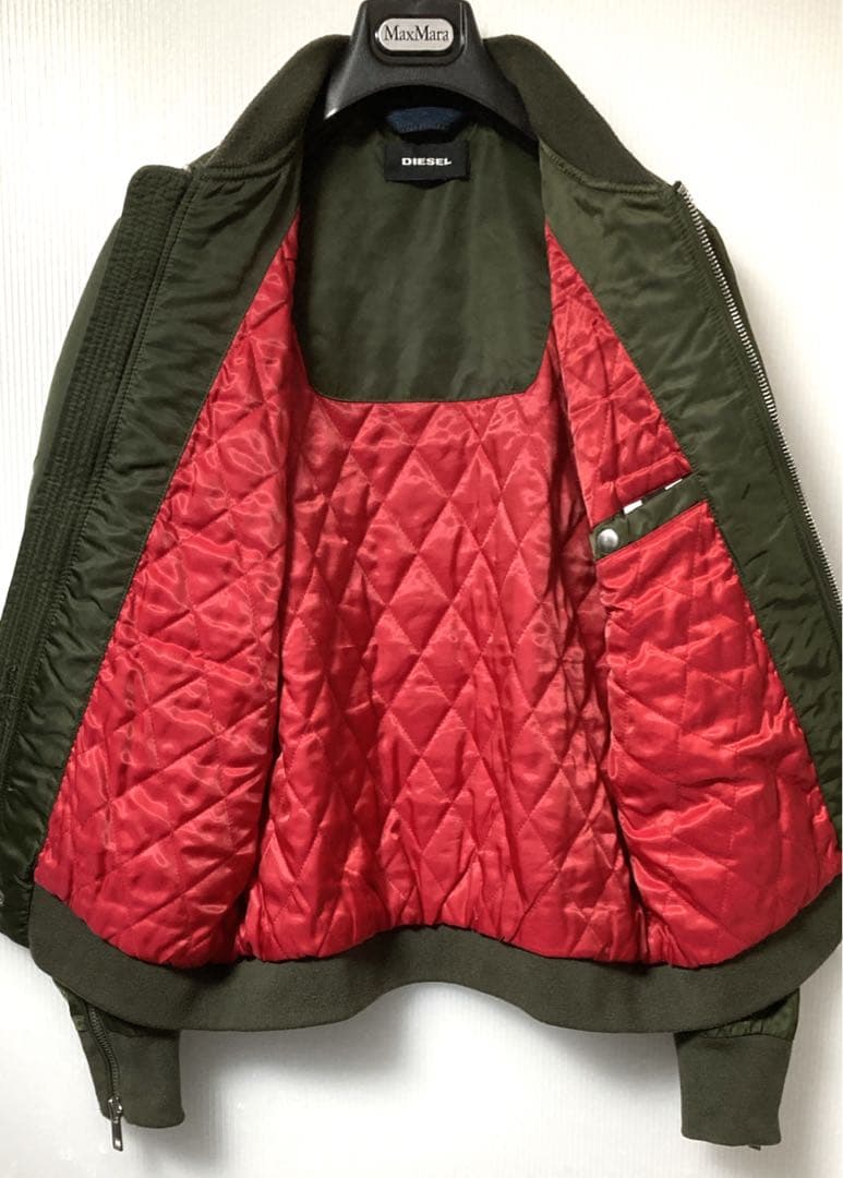 DIESEL 定価 約6万円 内側キルティング MA-1 表記サイズM