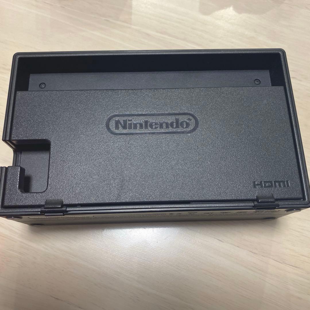 Nintendo Switch マリオレッド本体　別:付属品一式　箱無し