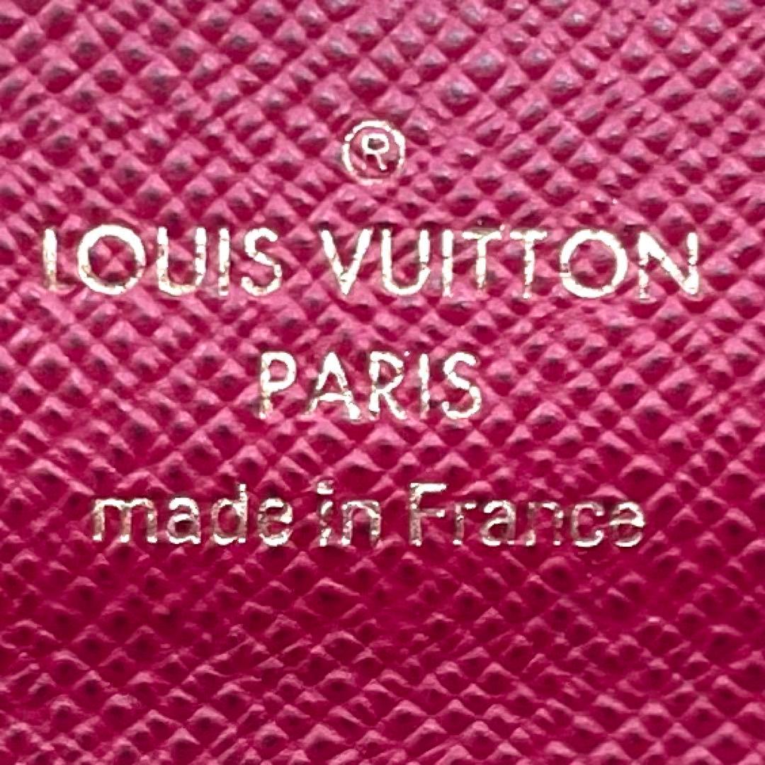 ＜超上美品＞　ルイヴィトン 　モノグラム　フューシャ　キーケース　４連 828