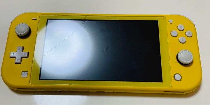 【美品】Nintendo Switch LITE イエロー＋フィルム＋グリップ