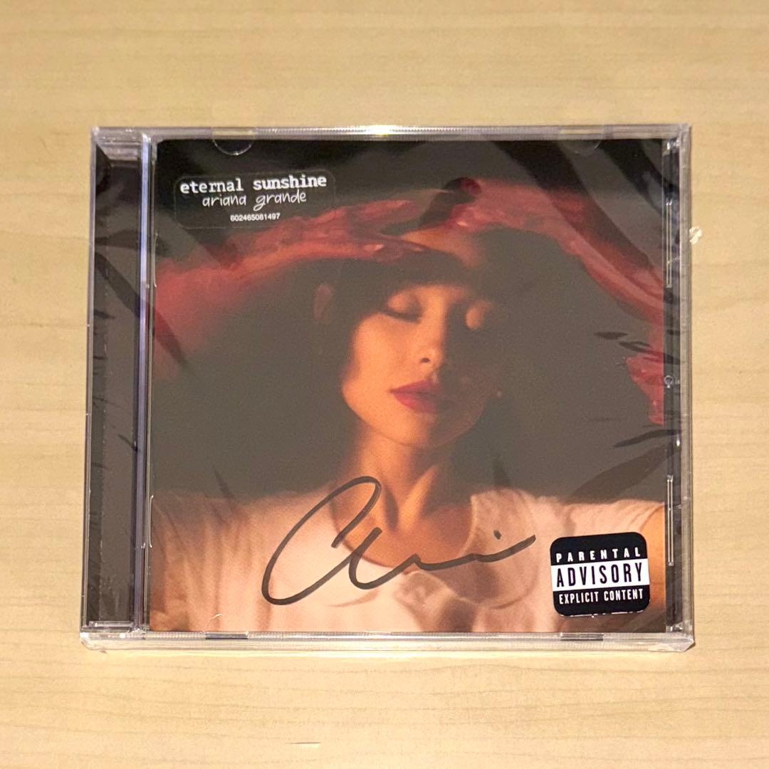 【直筆サイン】【未開封】【アメリカ限定】Ariana Grande