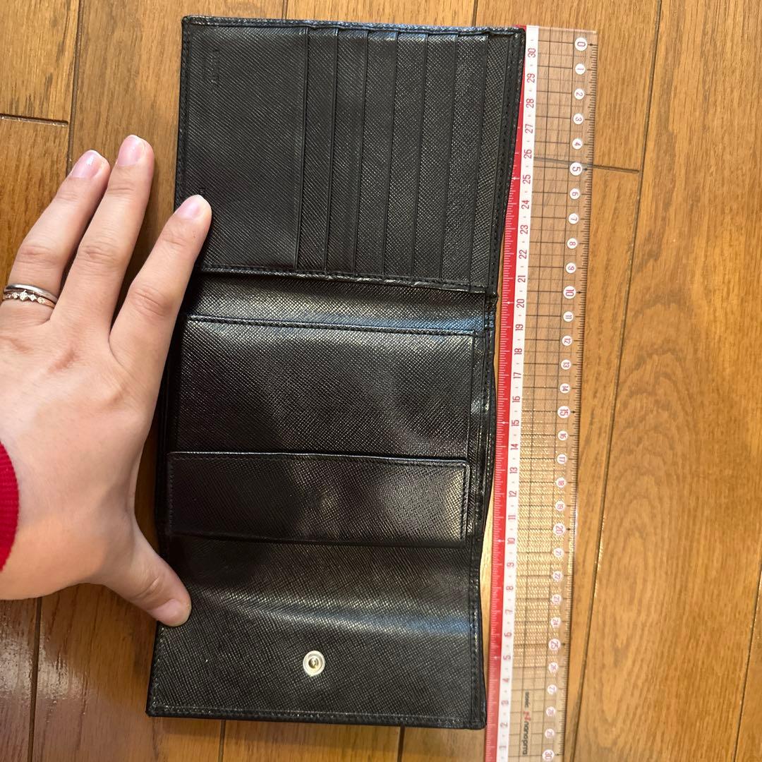 【美品‼️】PRADA ブラックレザー 三つ折り財布
