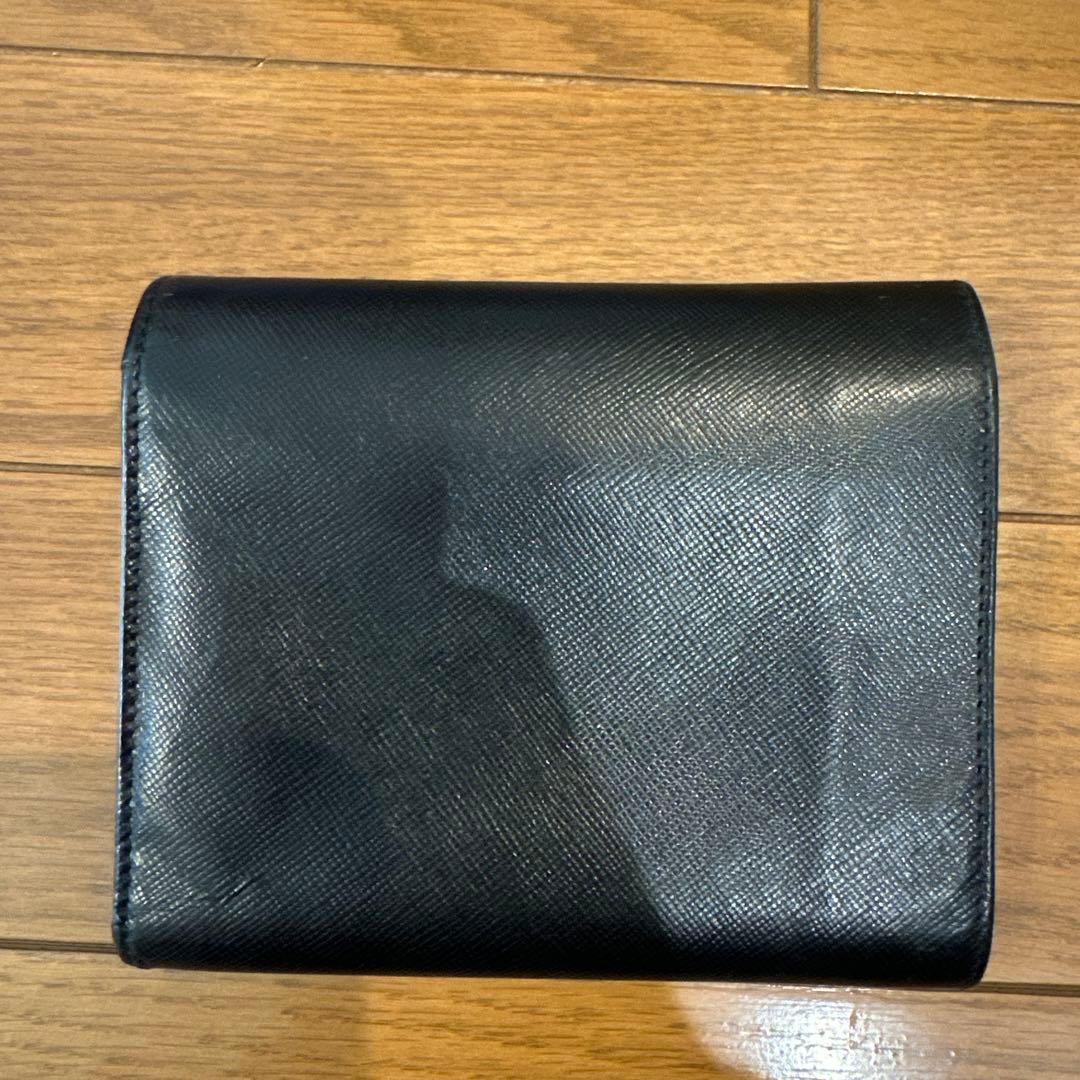 【美品‼️】PRADA ブラックレザー 三つ折り財布
