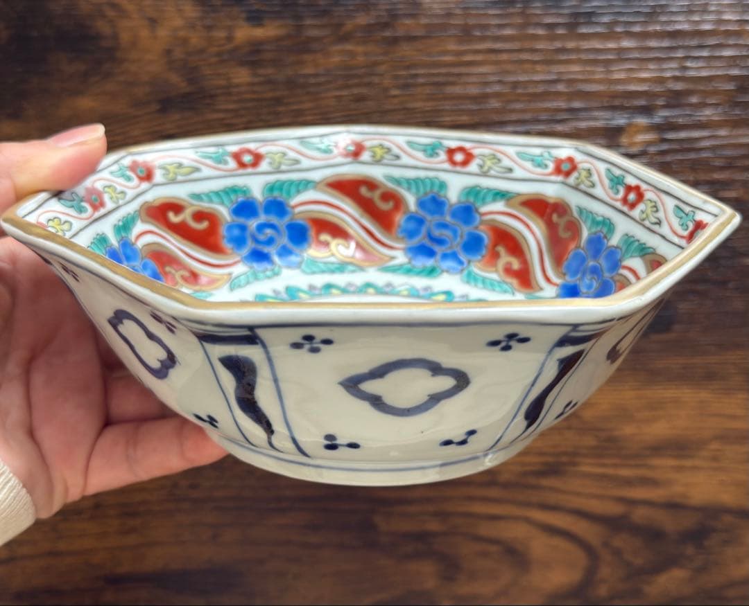 江戸後期、古伊万里、色絵金彩七角なます皿、かなり上手の品、丁寧に梱包して匿名発送