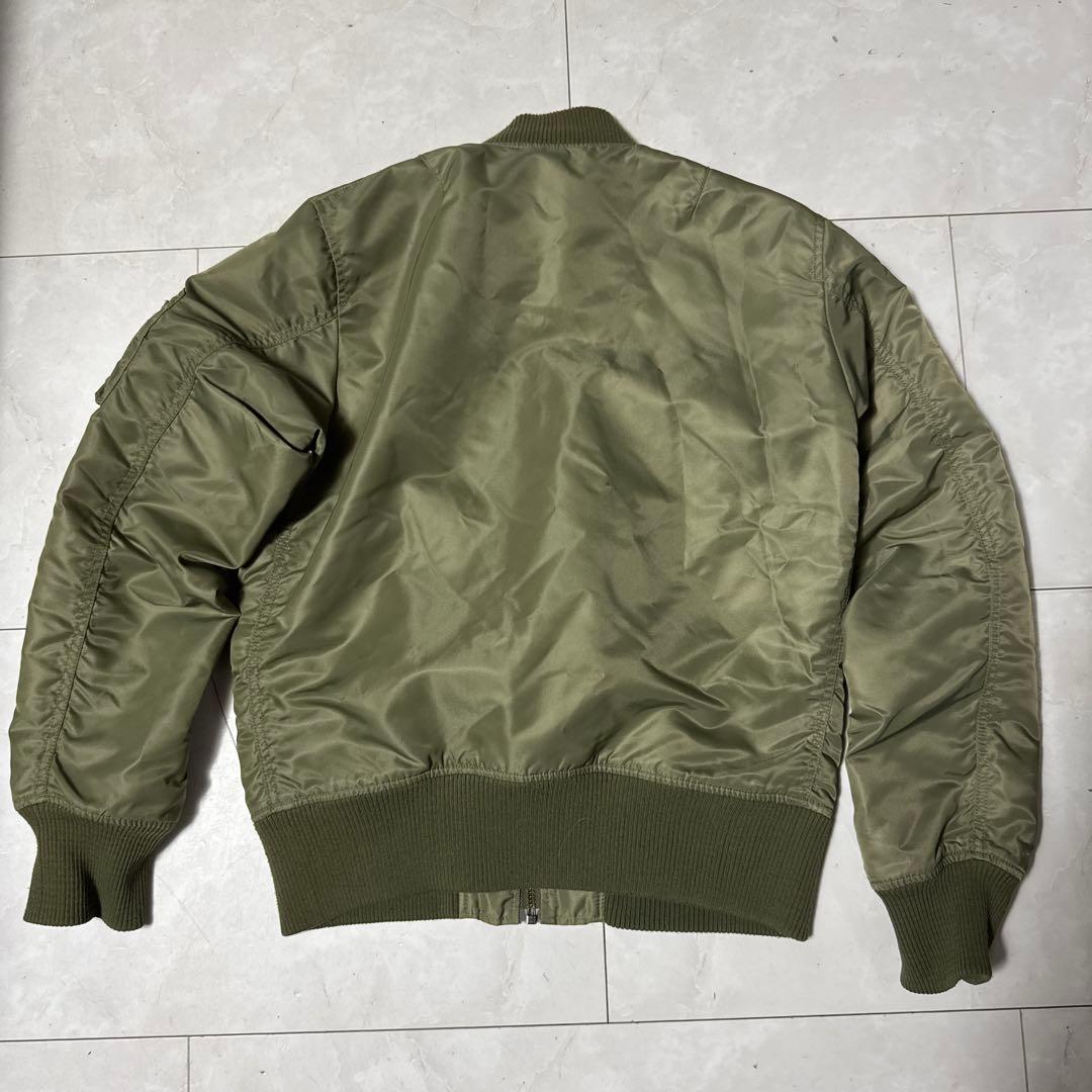 AVIREX MA-1ジャケット オリーブ