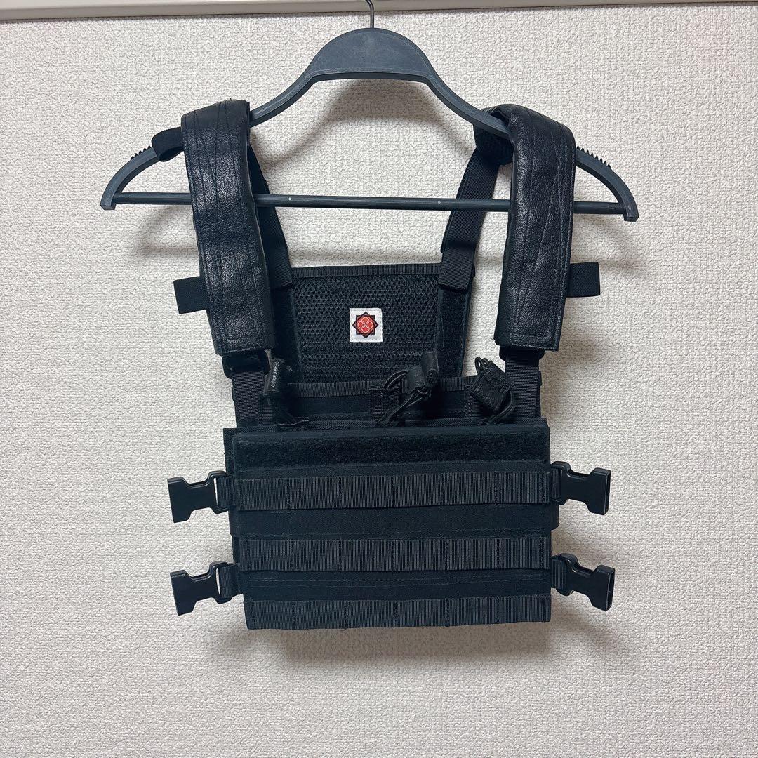 田村装備開発　UCR gen1 ブラックのみ