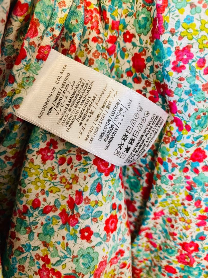 【1回着用】Bonpoint 半袖スモッキングワンピース　リバティ　150