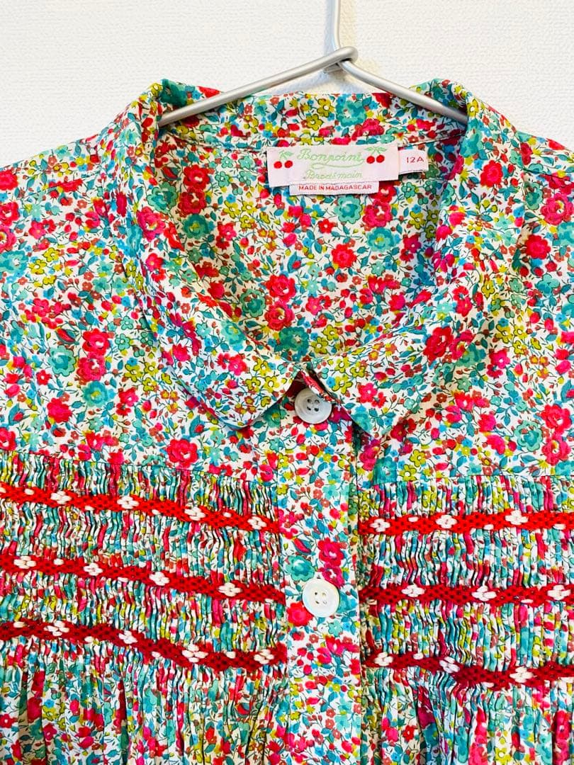 【1回着用】Bonpoint 半袖スモッキングワンピース　リバティ　150