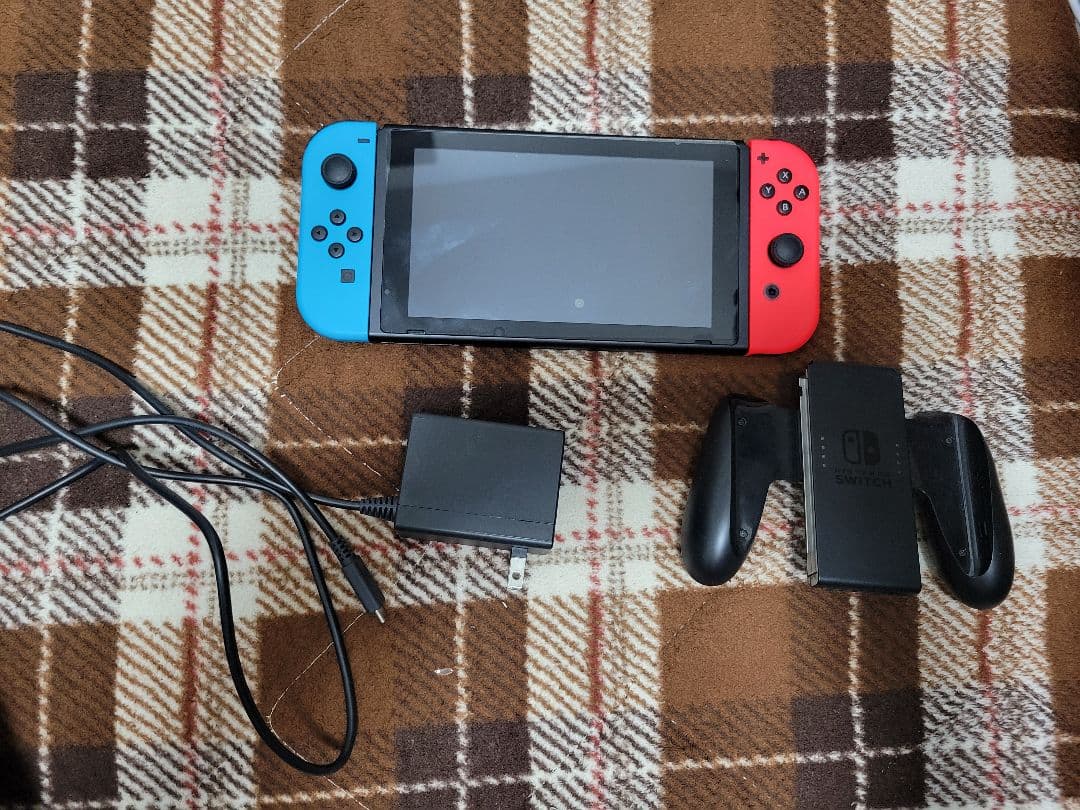 ス*テ様 Nintendo Switch 本体 赤青セット