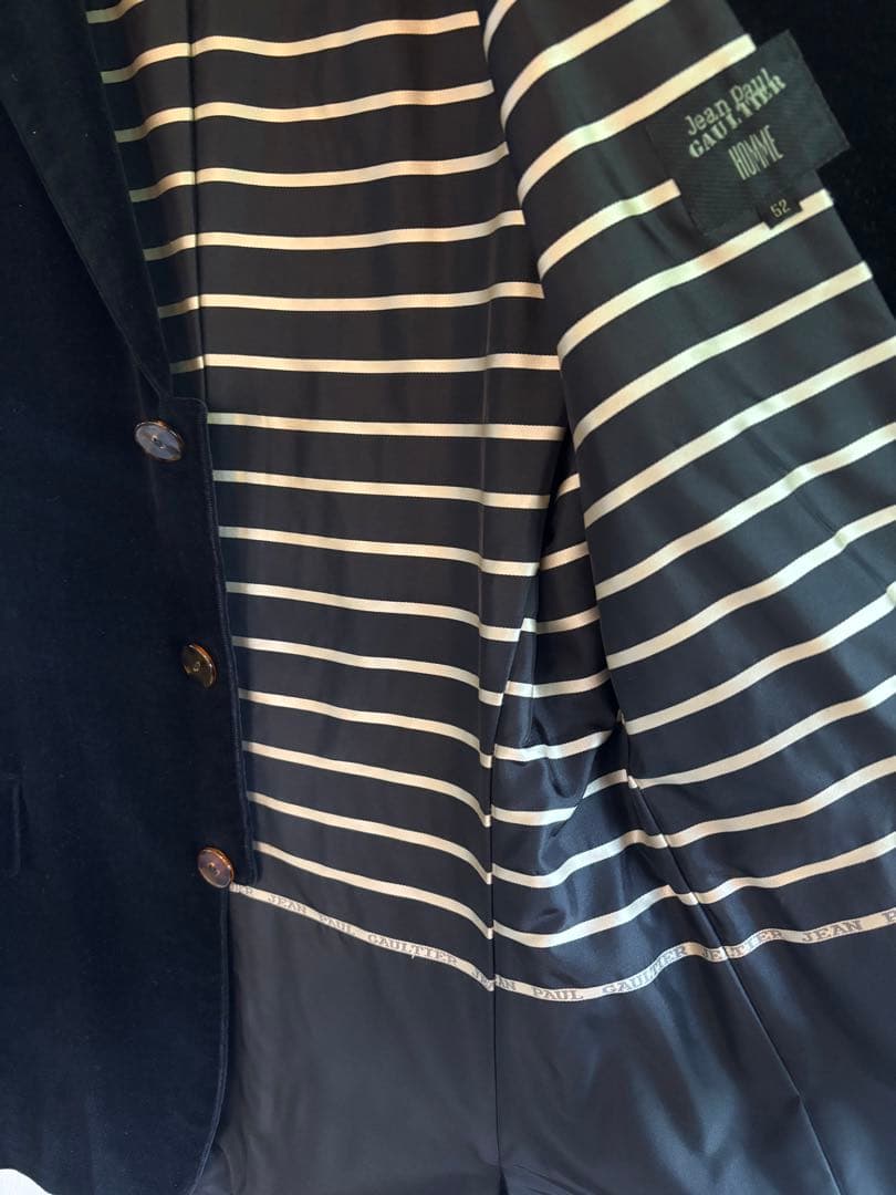 ジャンポールゴルチェ黒 ベルベット セットアップ