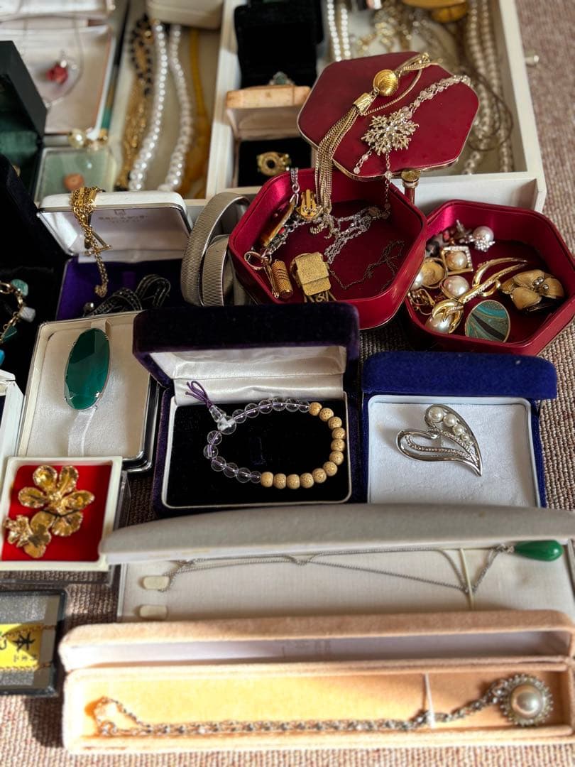 I*L様 遺品整理　ネックレス　指輪　ゴールド　金　シルバー　大量　まとめ売り