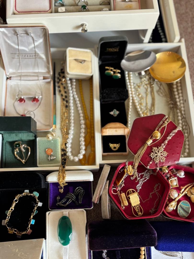 I*L様 遺品整理　ネックレス　指輪　ゴールド　金　シルバー　大量　まとめ売り