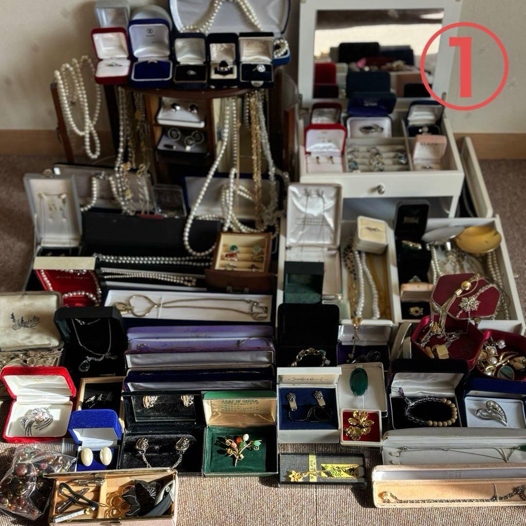 I*L様 遺品整理　ネックレス　指輪　ゴールド　金　シルバー　大量　まとめ売り