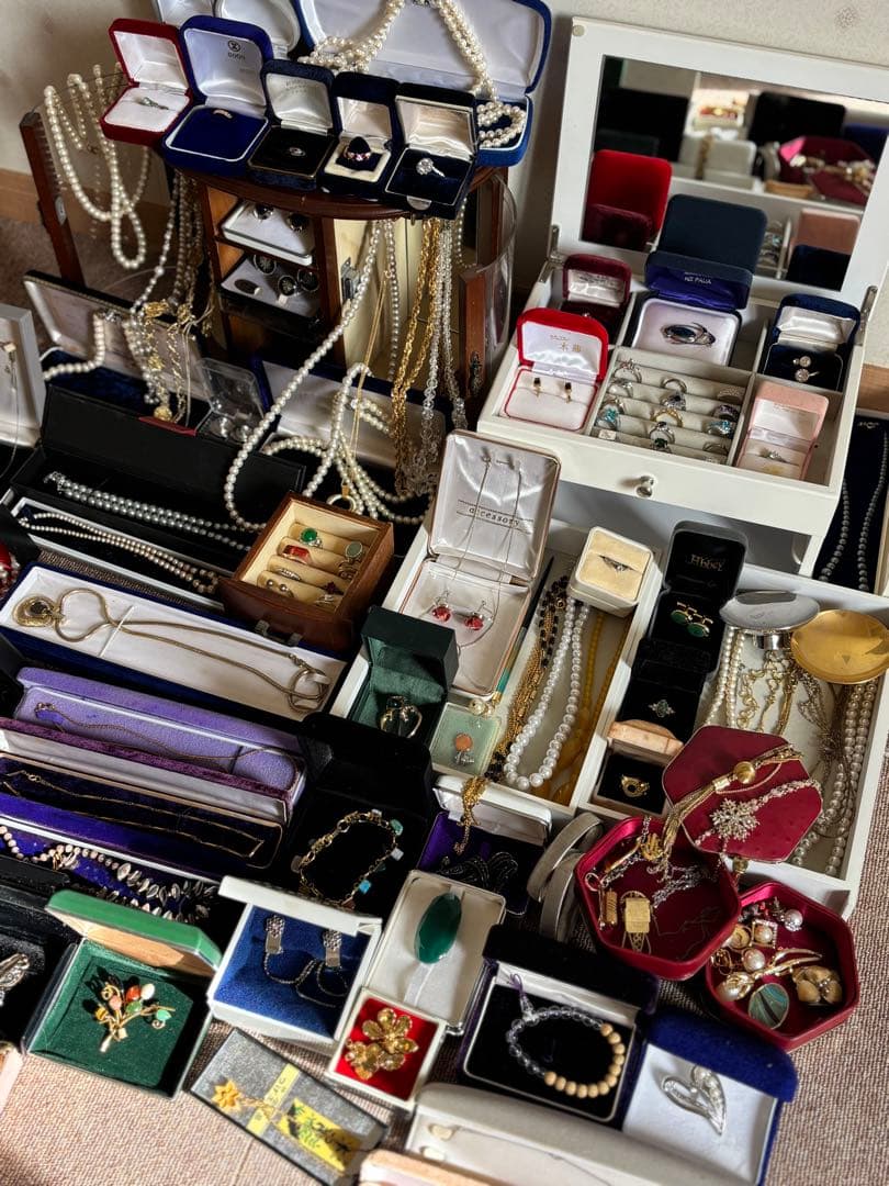 I*L様 遺品整理　ネックレス　指輪　ゴールド　金　シルバー　大量　まとめ売り