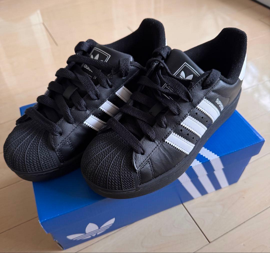 【新品未使用】adidas SUPERSTAR ブラック　23.5㎝