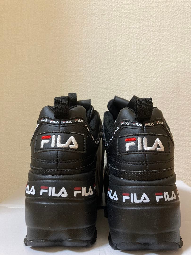 FILA DISRUPTOR 2 フィラ　ディスラプター2　厚底スニーカー