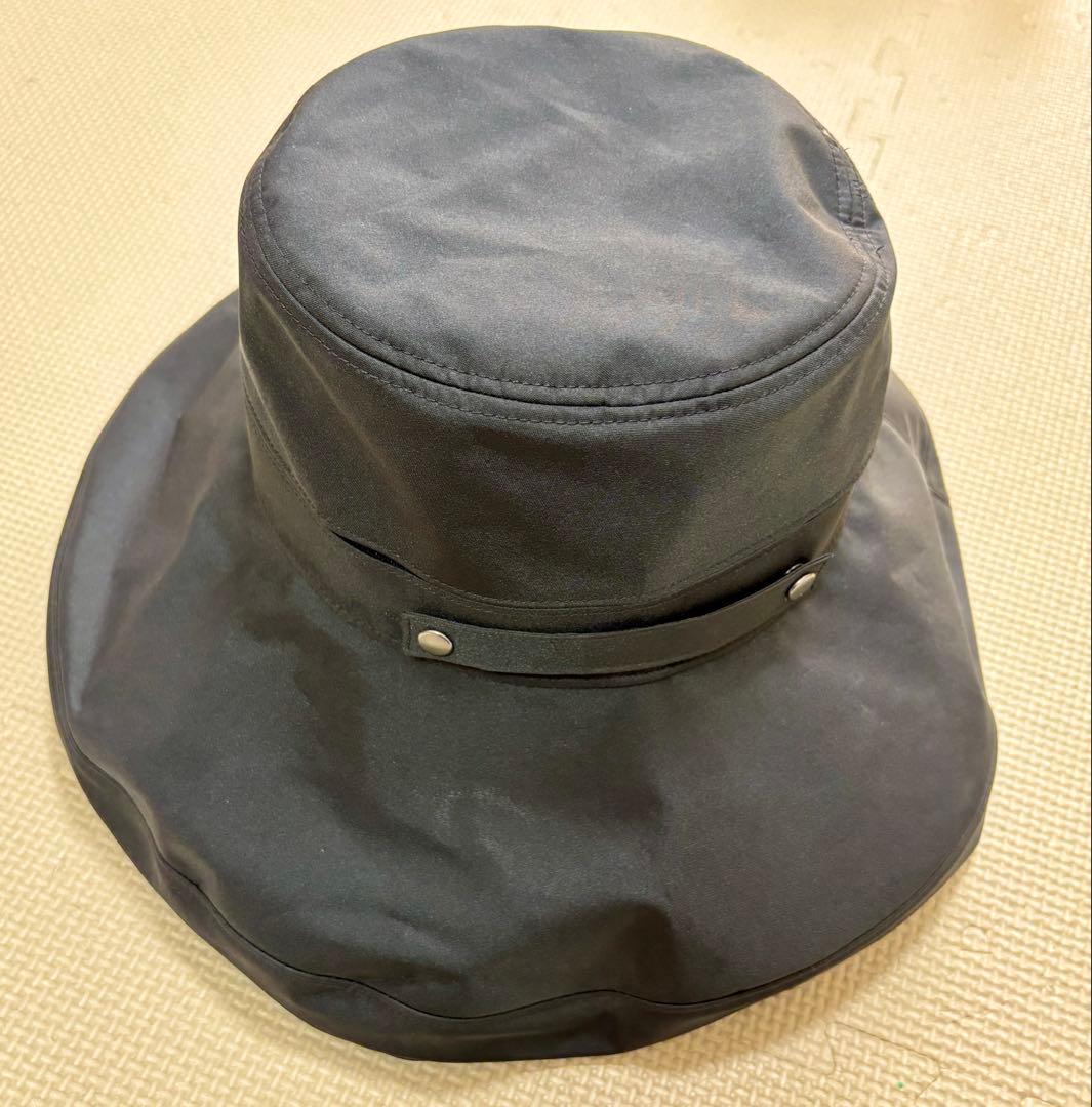 美品　サンバリア 100 トラベルハット　ブラック　Mサイズ　純正ストラップ付き