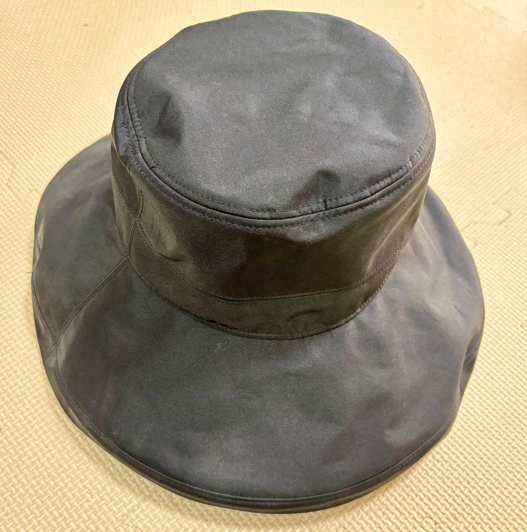 美品　サンバリア 100 トラベルハット　ブラック　Mサイズ　純正ストラップ付き