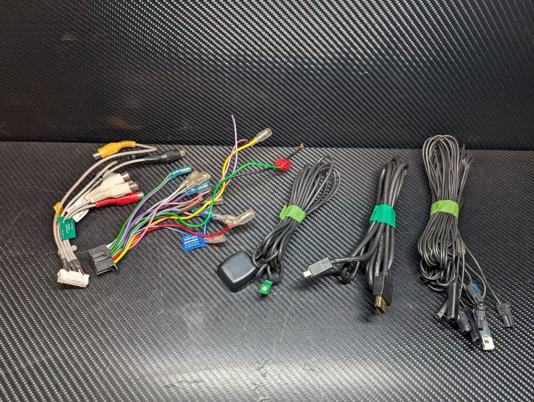 カロッツェリア　AVIC-CZ911　2023年　7インチ　サイバーナビ