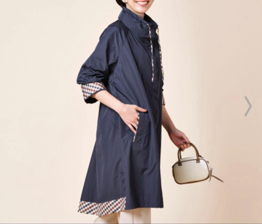 特価　アクアスキュータム　レインコート