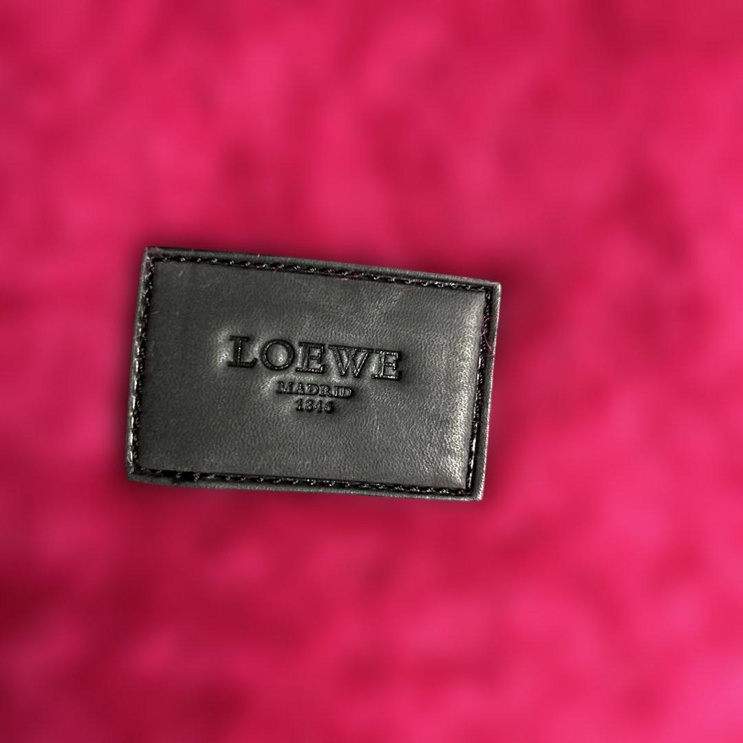 LOEWE アナグラム レザーパッチ モヘア マフラー ショッキングピンク