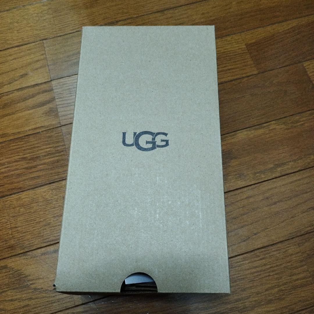 アグ 　UGG 　モカシン　キャメル　新品未使用