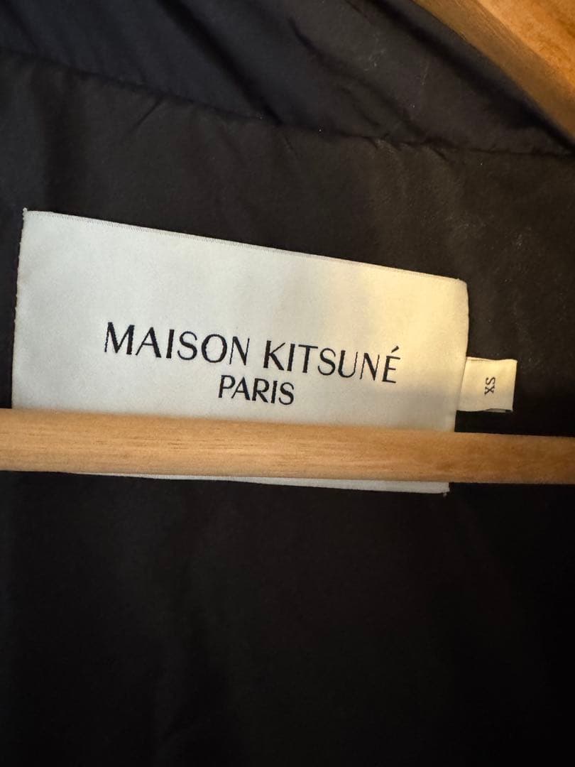 メゾンキツネ　フード付きダウンベスト　xs