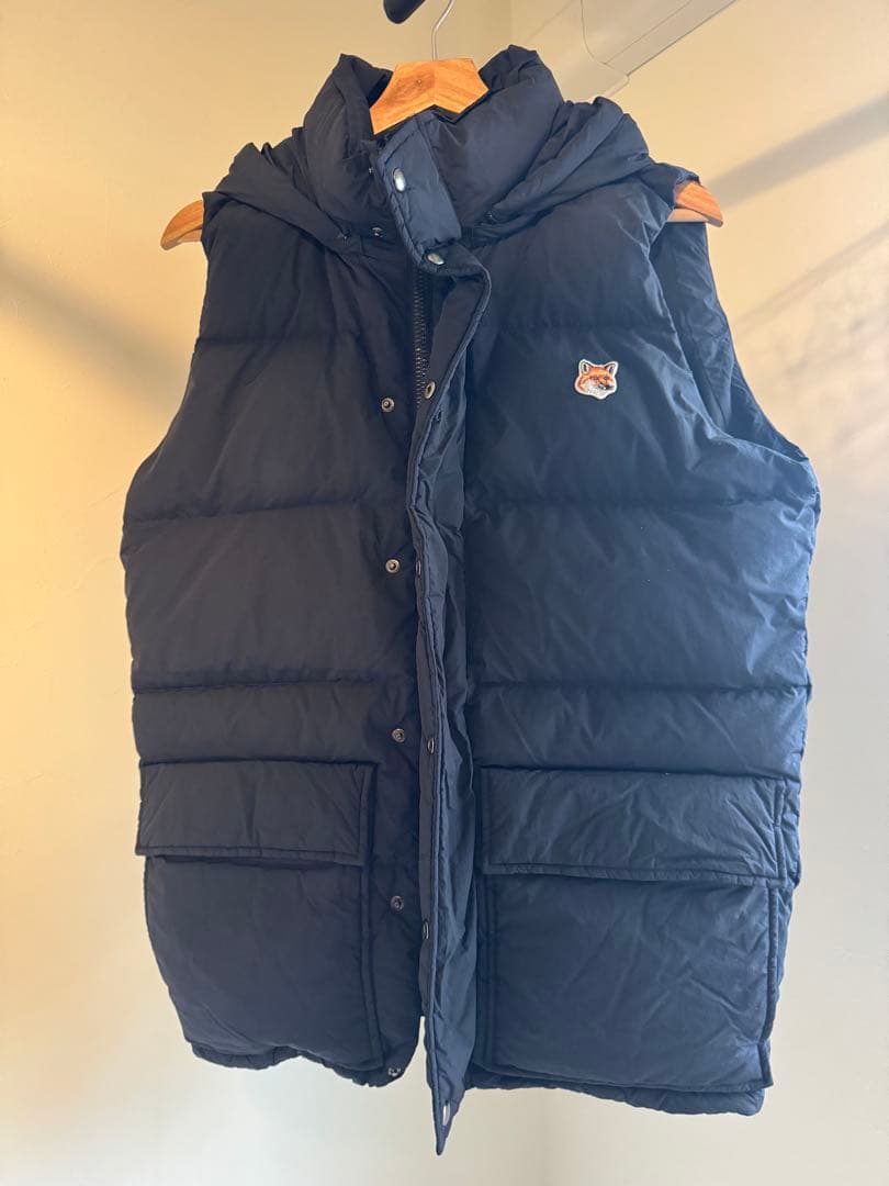 メゾンキツネ　フード付きダウンベスト　xs