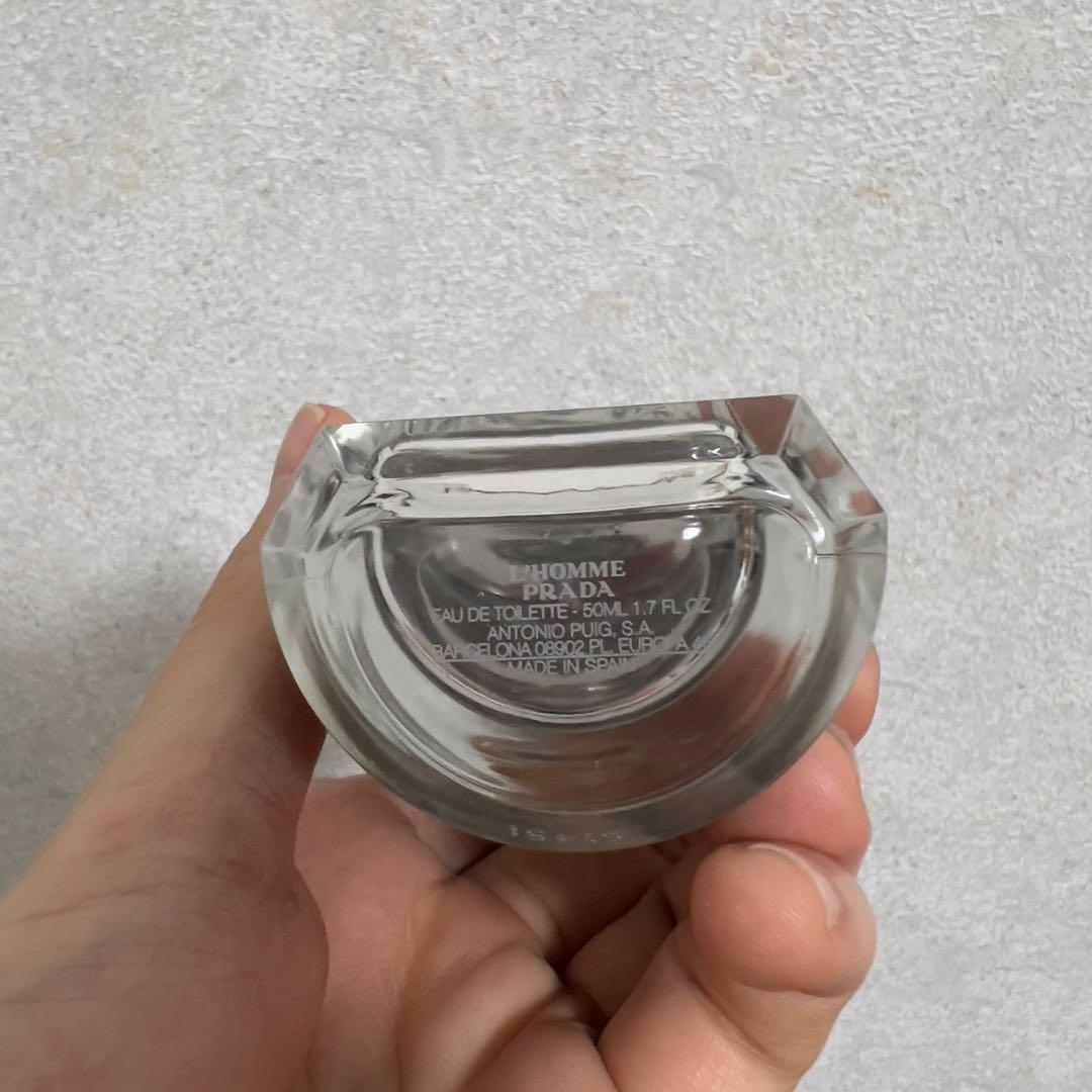 <値下げ>PRADA 香水 サフィアーノレザーボトル