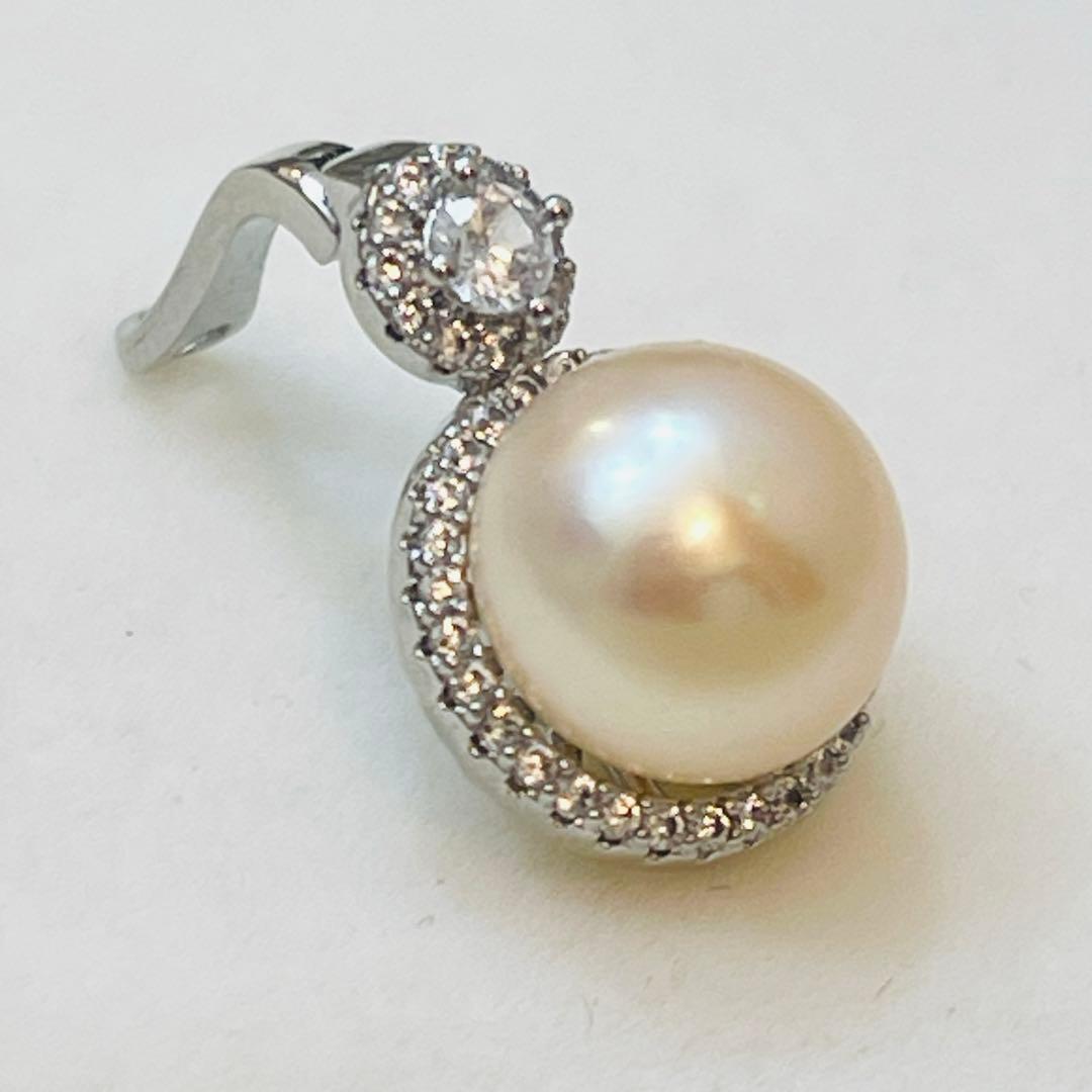 豪華絢爛　高級大珠 本真珠　パールトップペンダント　絶品光沢　 10mm