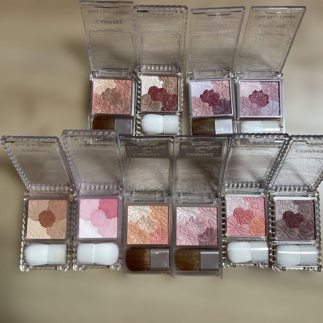 【最終値下げ】コスメまとめ売り32点 アイシャドウ　チーク