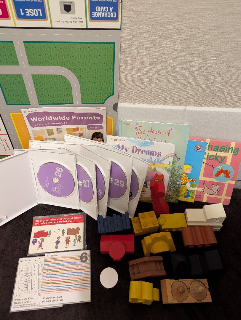 【ほぼフルセット】ワールドワイドキッズ　まとめ売り　英語教材　ベネッセ