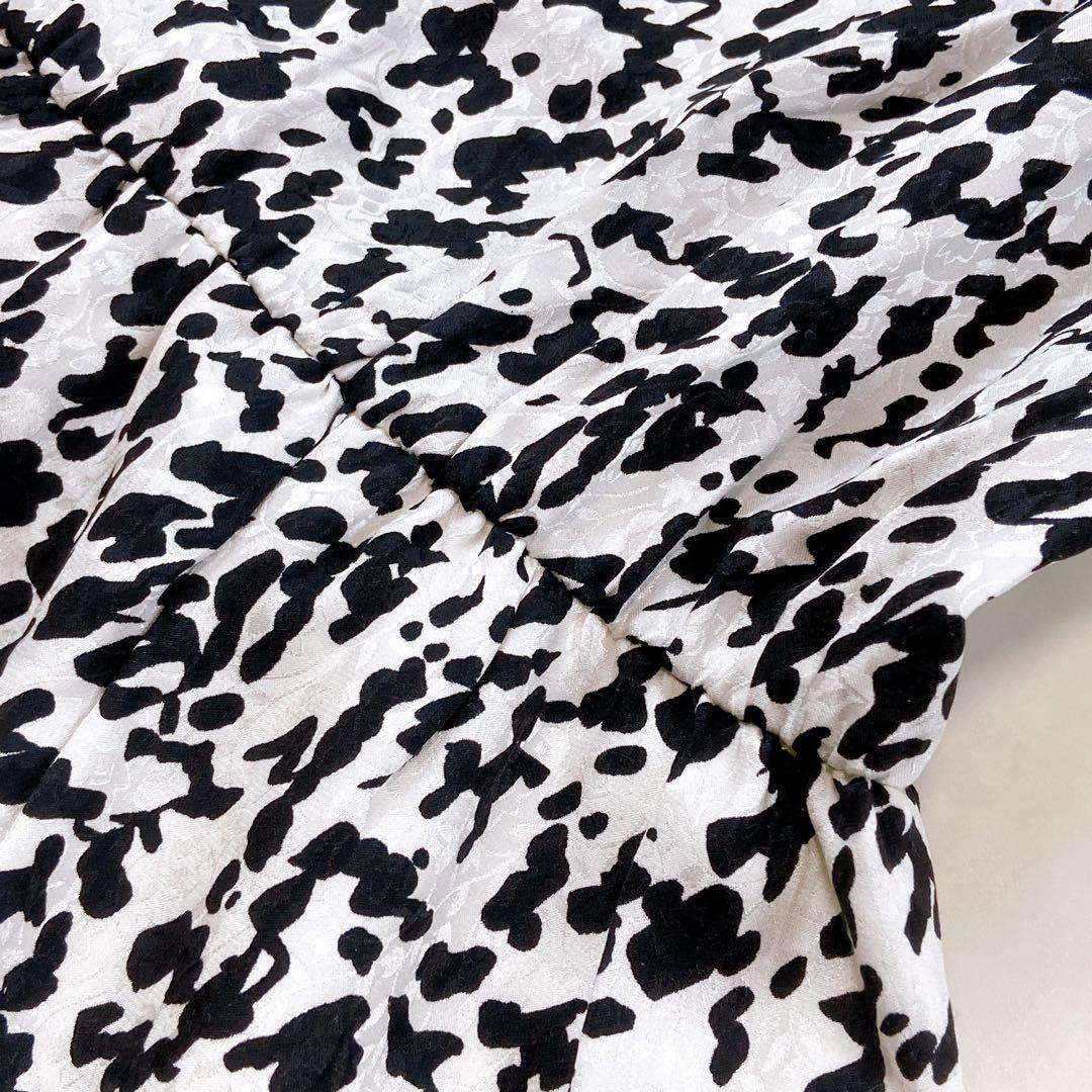 美品 総シルク ウエストゴム ジバンシー 総柄 金ボタン LL 大きいサイズ