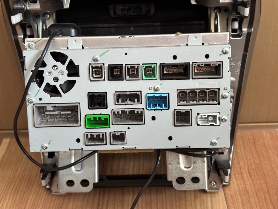 ホンダ　カーナビ VXM197VFNi 9インチ　インターナビ