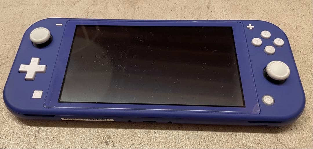 Nintendo Switch Lite 青　充電アダプター付き