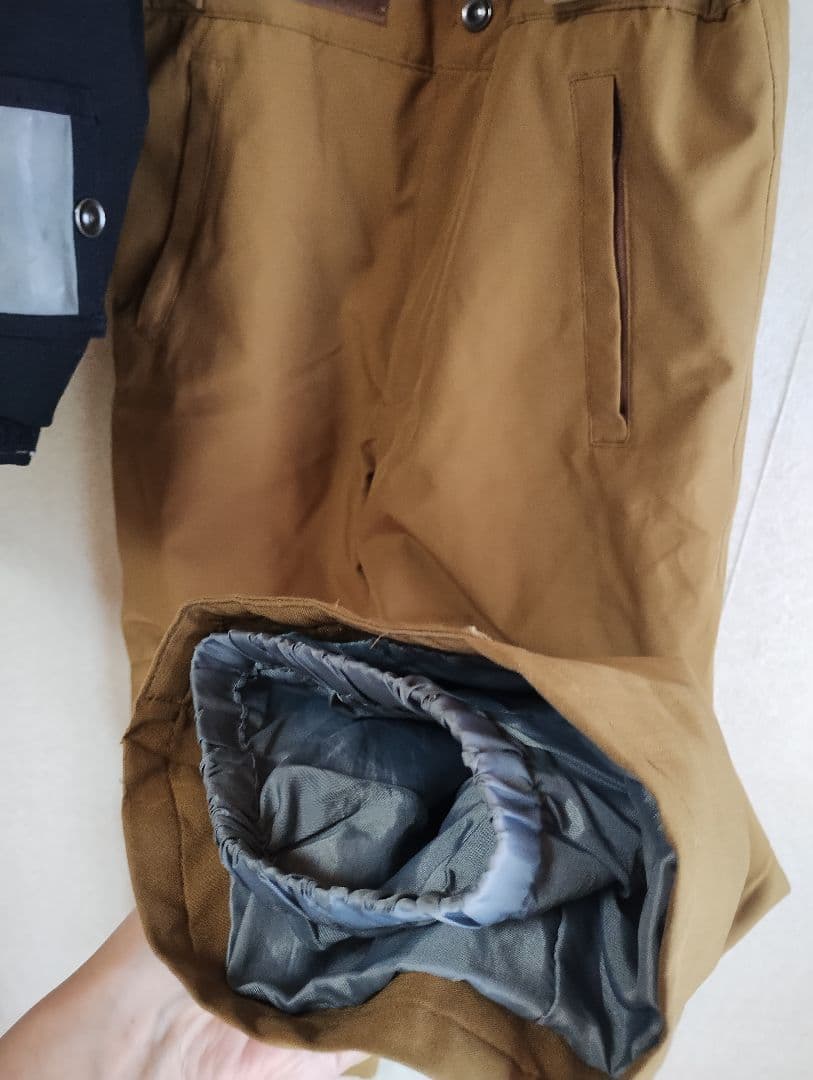 nima 子ども用スノーボードウェア 130サイズ スキー　黒&茶色　おしゃれ