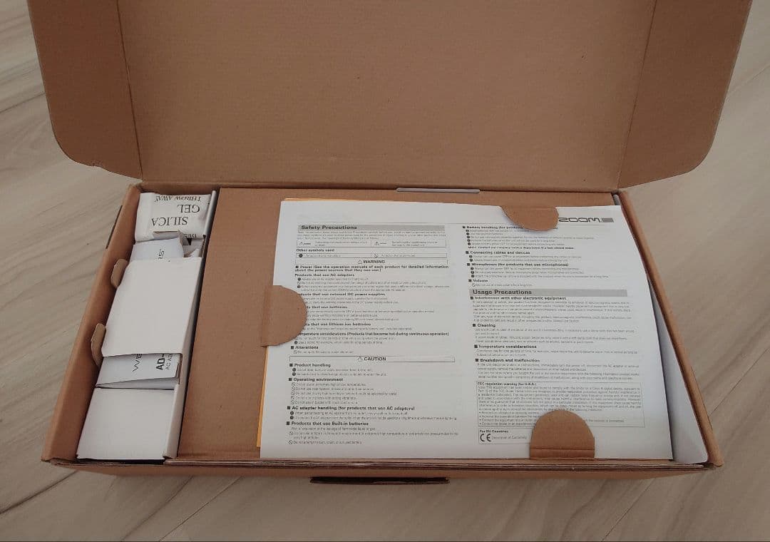 ZOOM R12 MultiTrak マルチトラックレコーダー